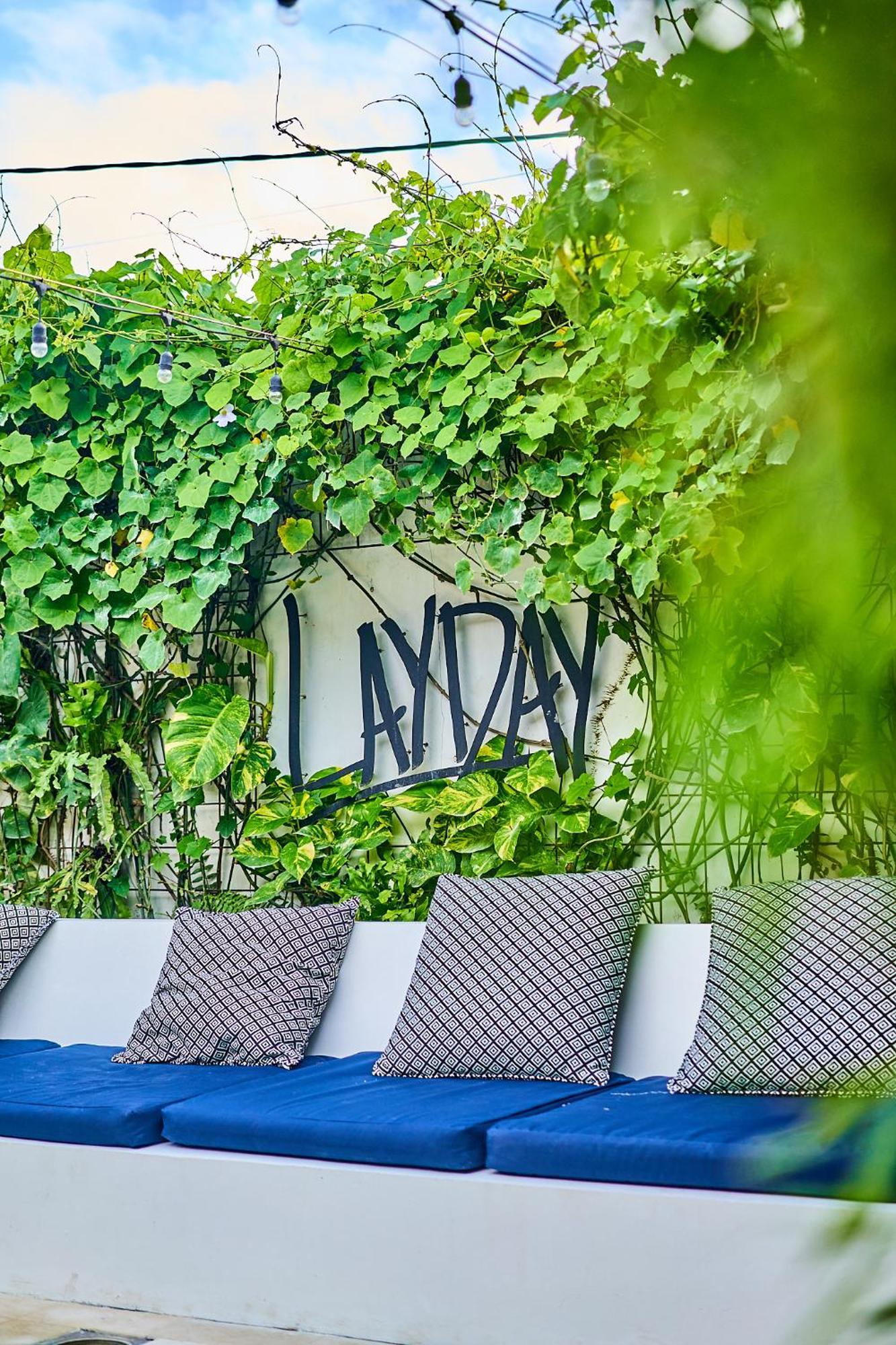 Lay Day Hostel Canggu Екстер'єр фото