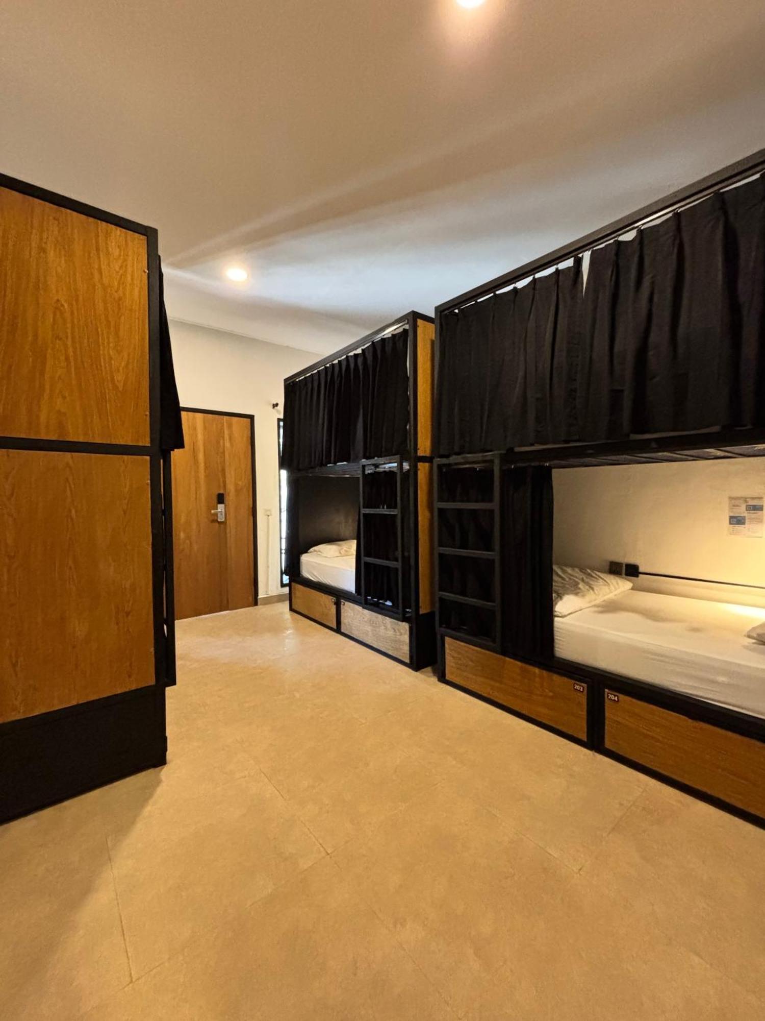 Lay Day Hostel Canggu Екстер'єр фото